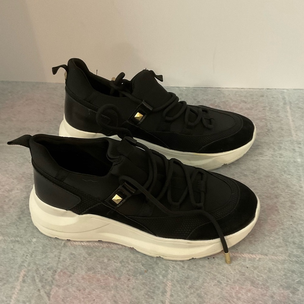 JLO Jennifer Lopez Monisha Platform Sneakers Black 7M